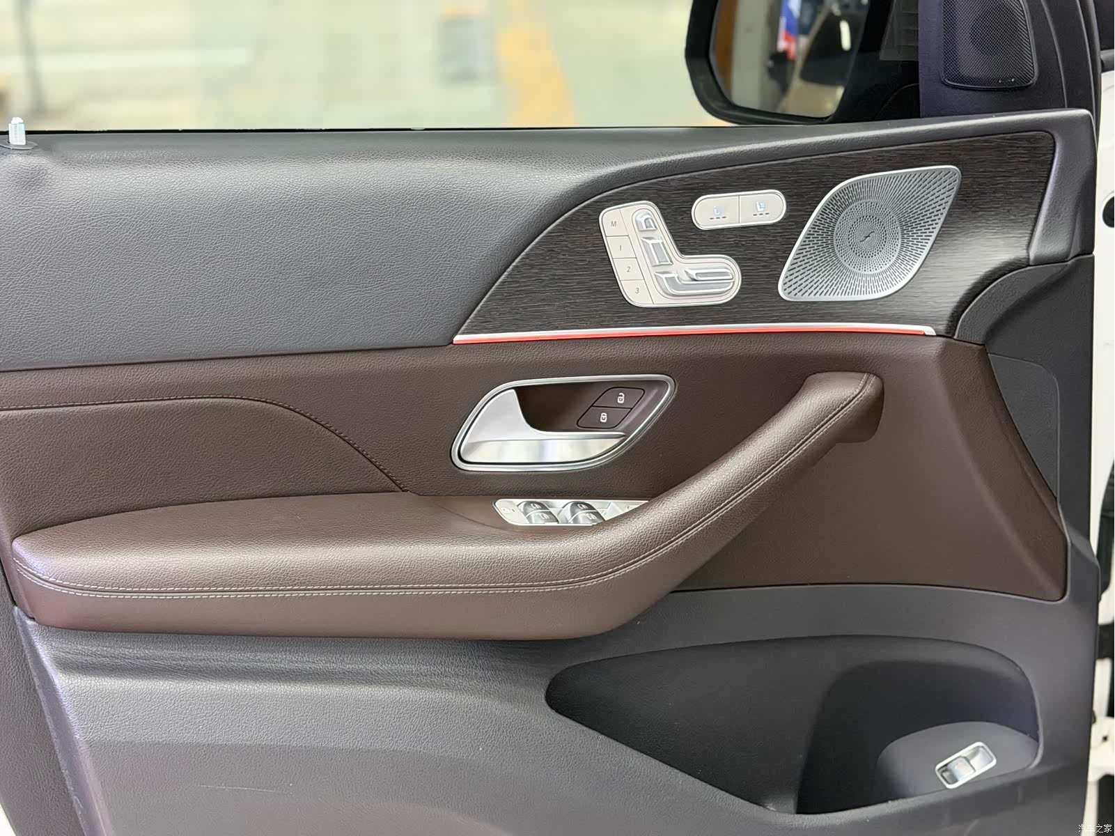 Mercedes-Benz GLE, 2019 11