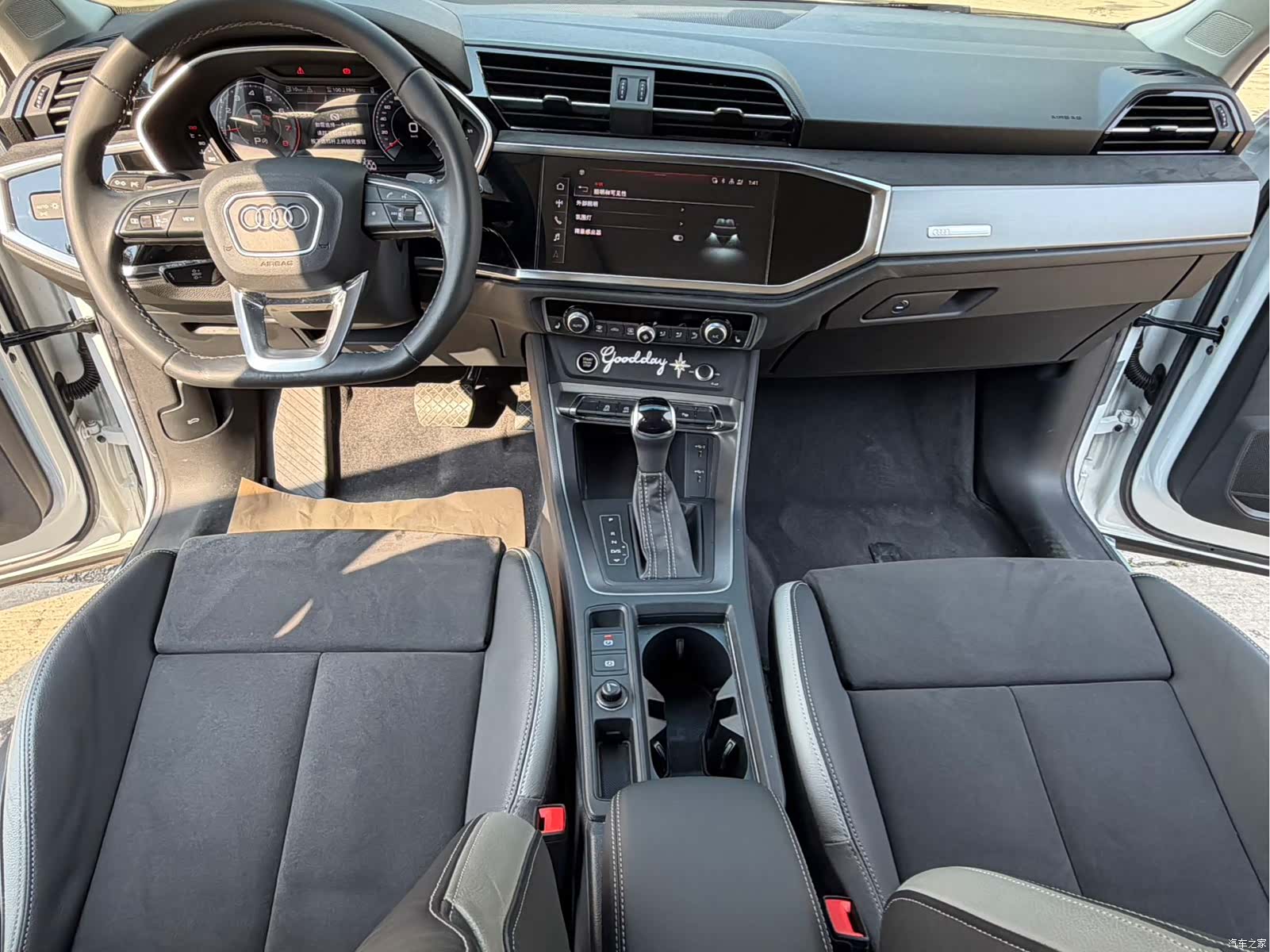 Audi Q3, 2022 19