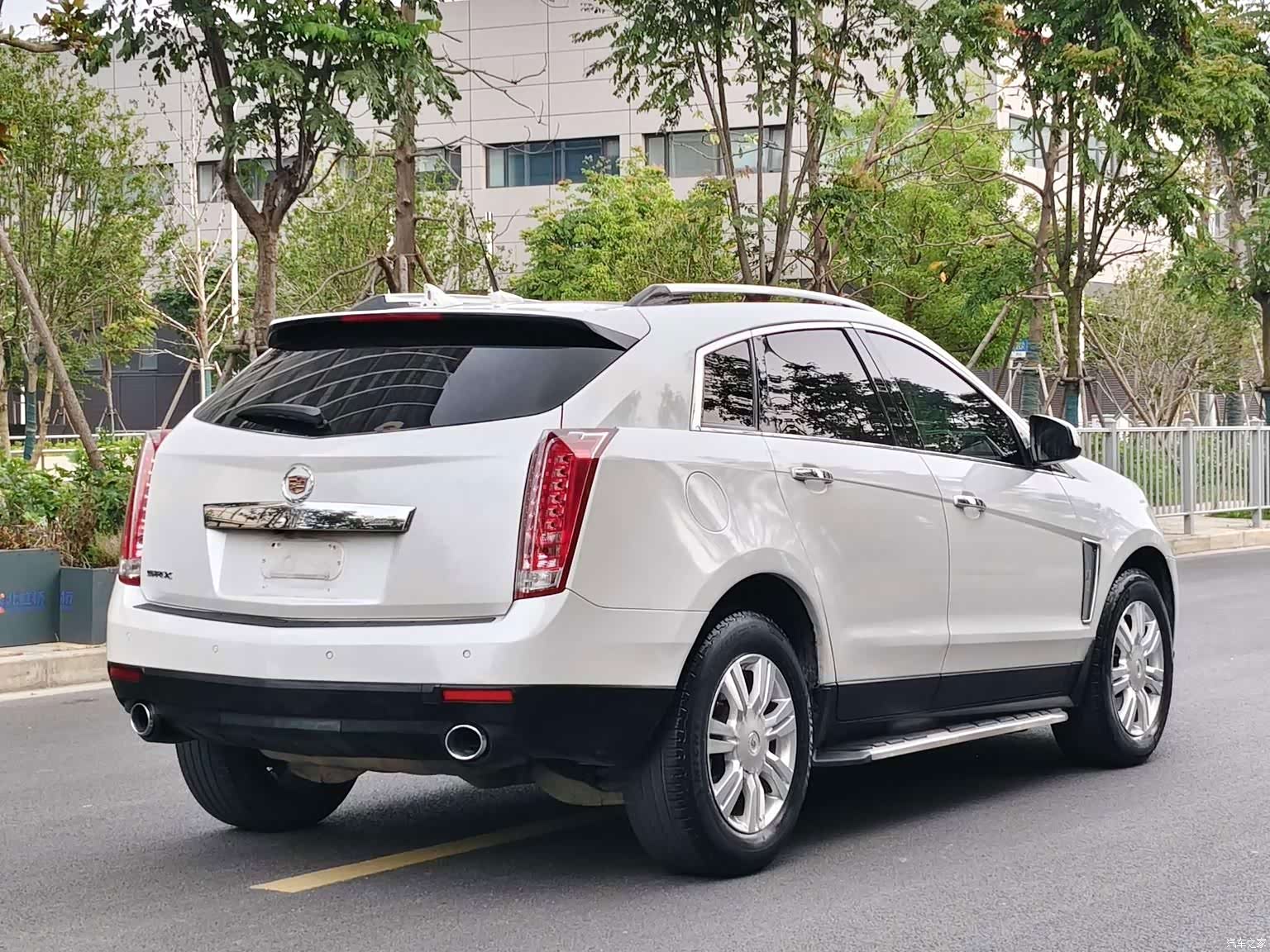 Cadillac SRX, 2014 4