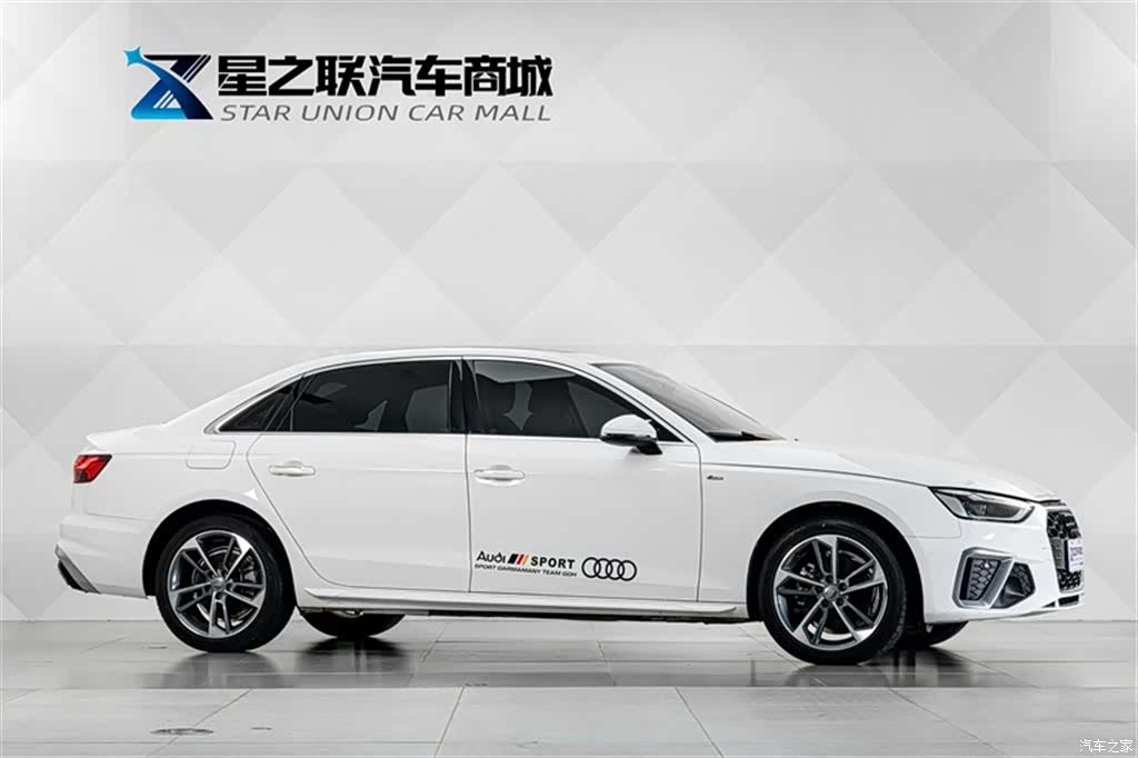 Audi A4L, 2020 все фото