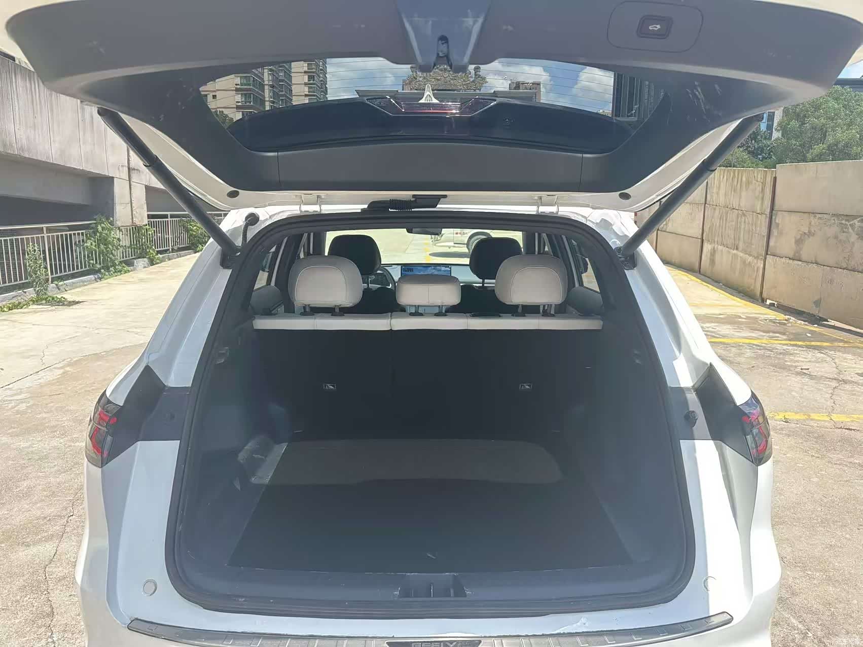 Geely 7, 2024 13