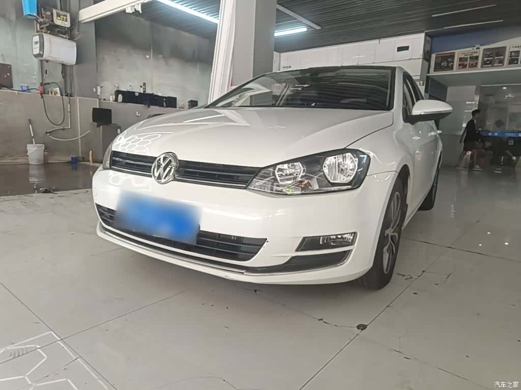Volkswagen Golf, 2016 1