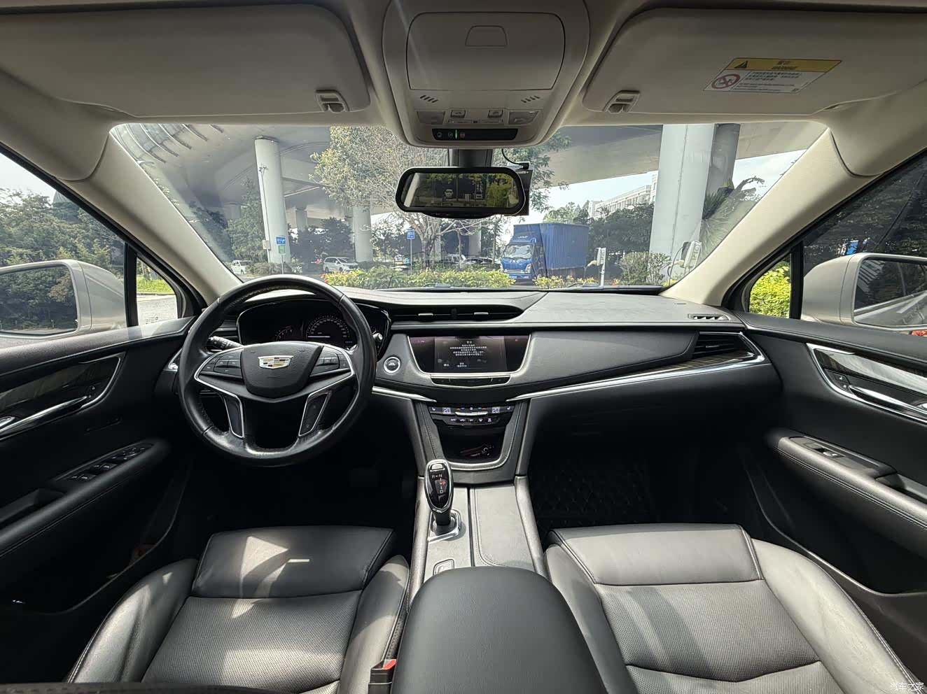 Cadillac XT5, 2017 8
