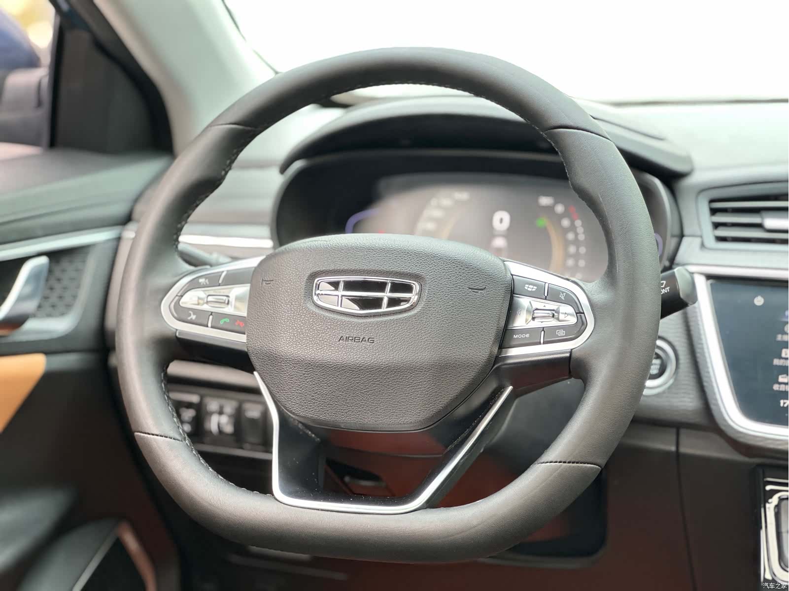 Geely Emgrand, 2020 10