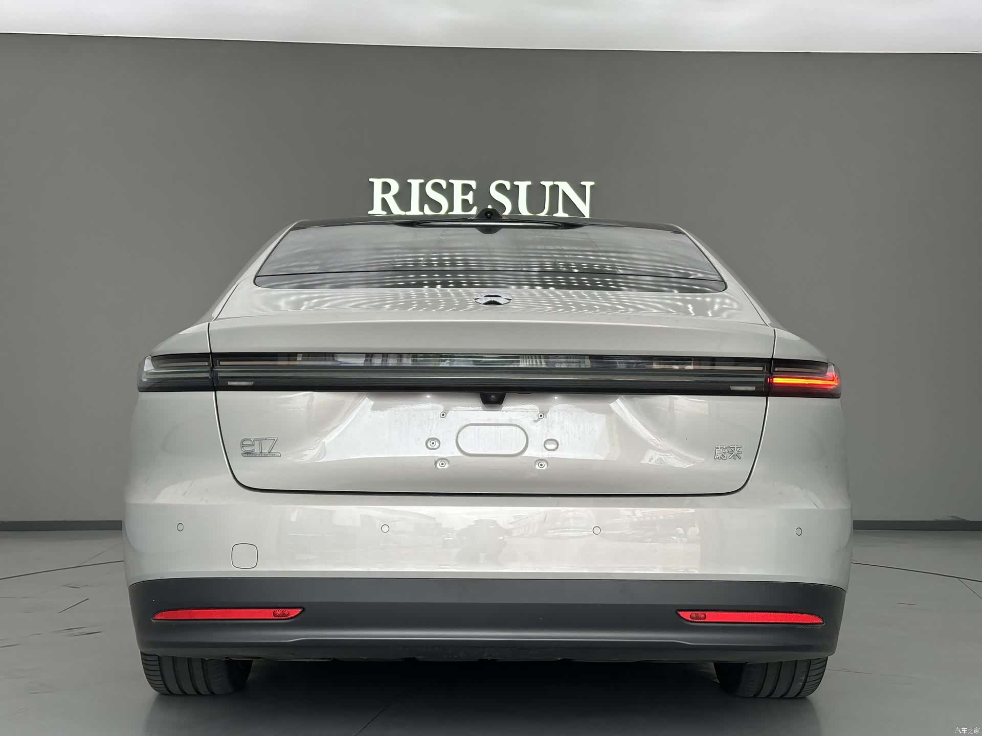 NIO ET7, 2024 8