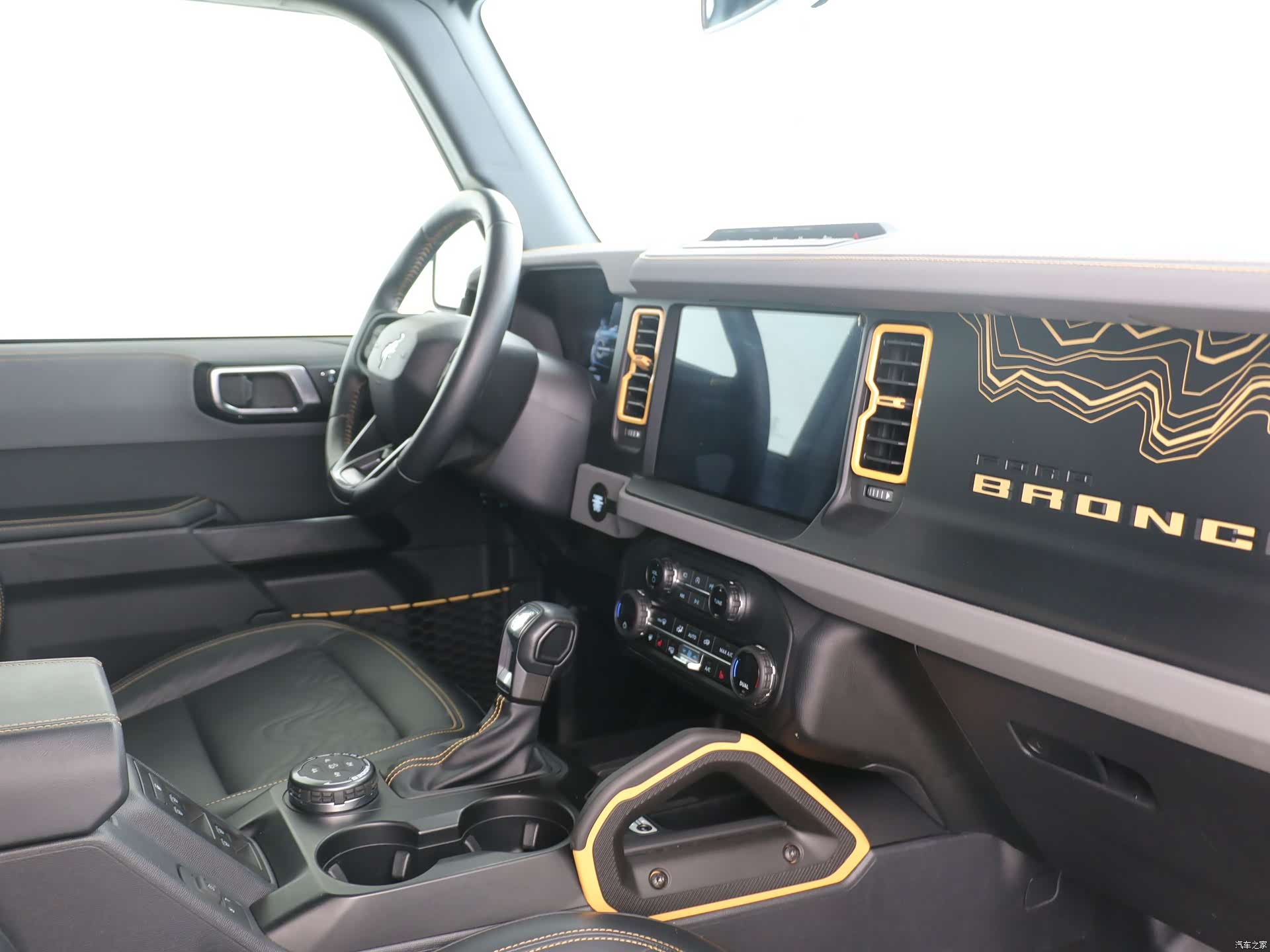 Ford Bronco, 2024 7
