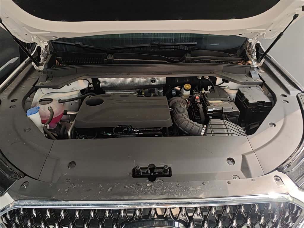 Chery Tiggo 8, 2026 16