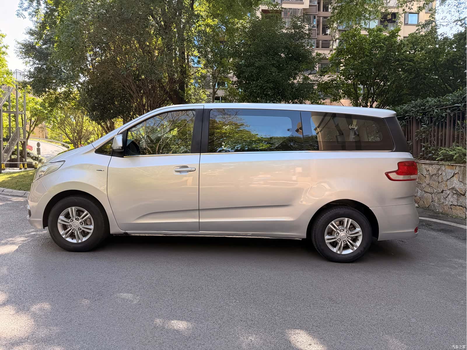 Maxus G10, 2018 4