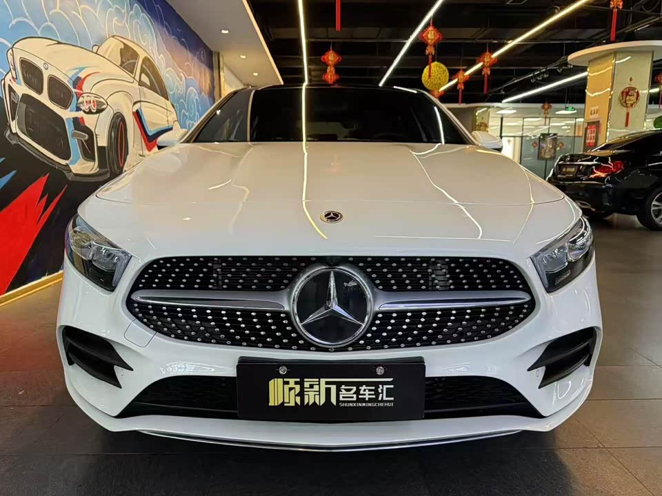 Mercedes-Benz Class A Mercedes-Benz Class A