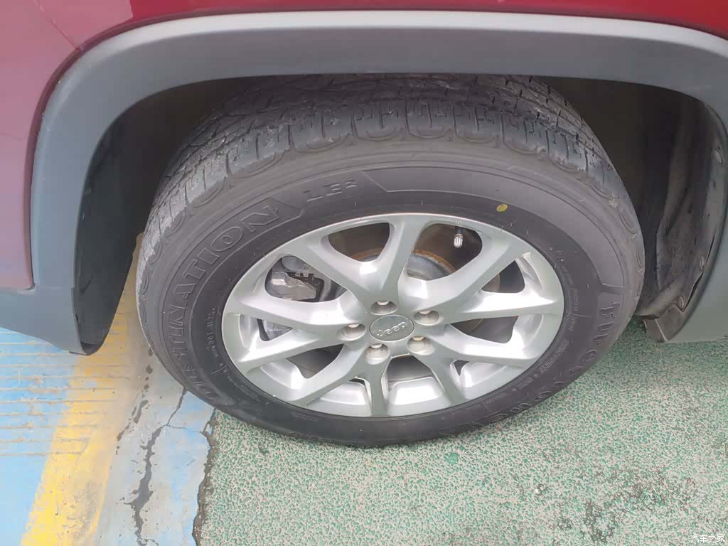 Jeep Cherokee, 2016 25