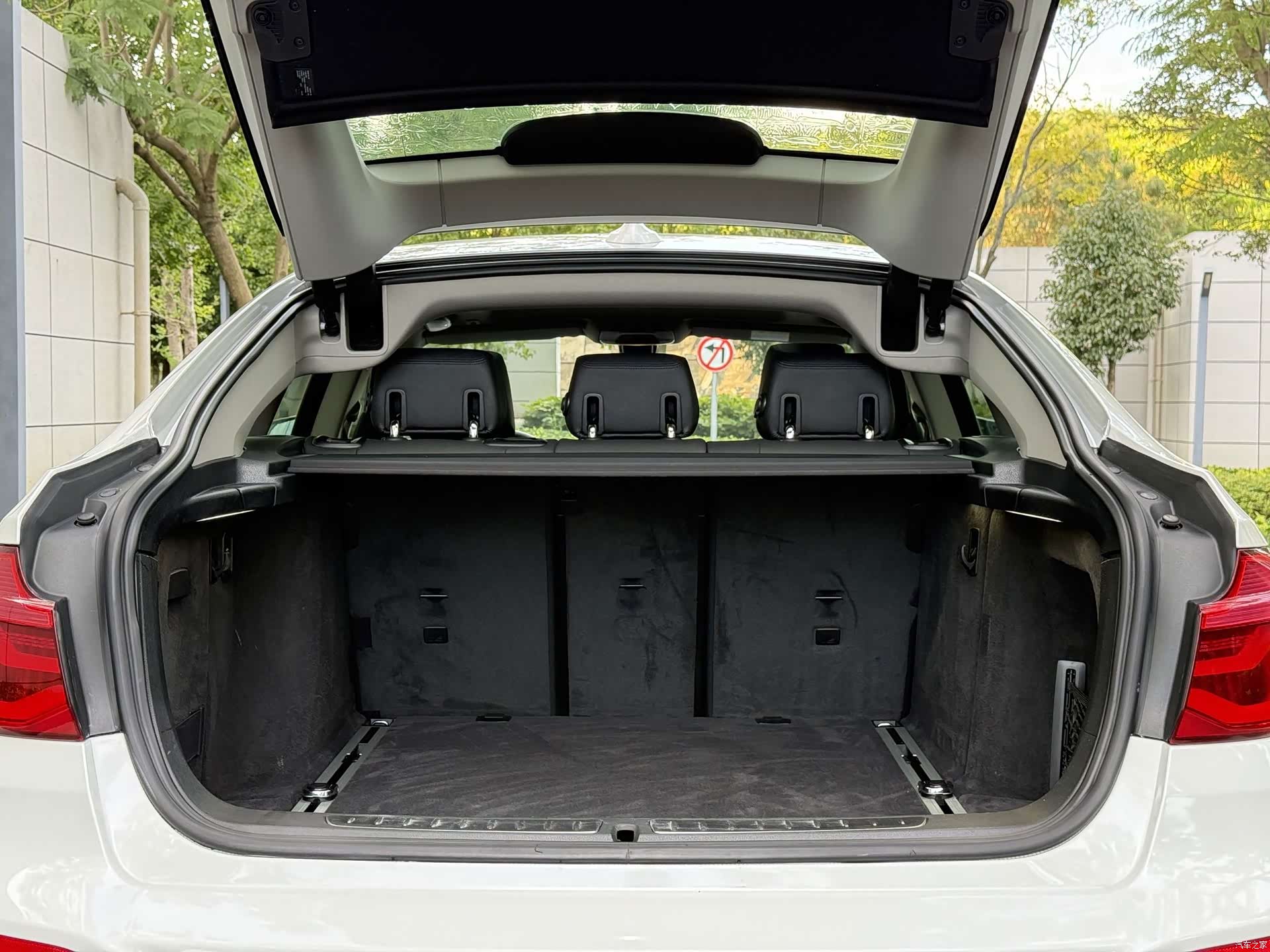 BMW 3 Series, 2018 49