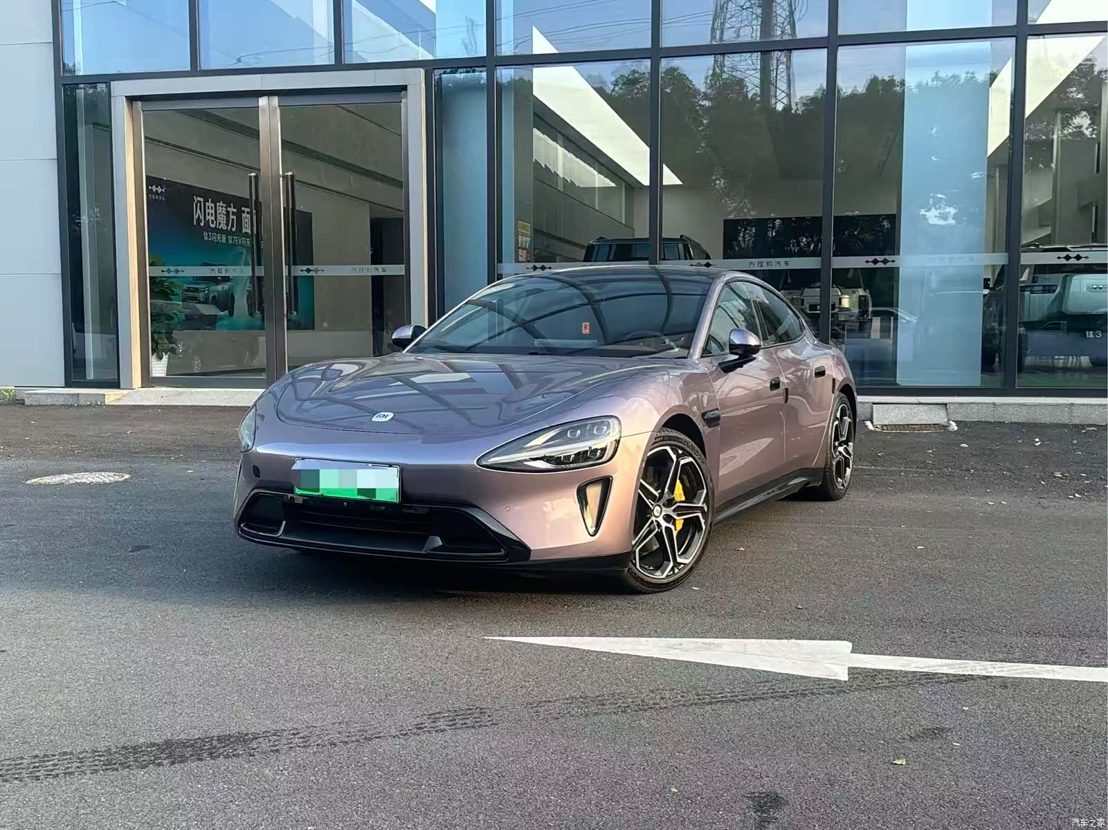 Xiaomi SU7, 2025 1