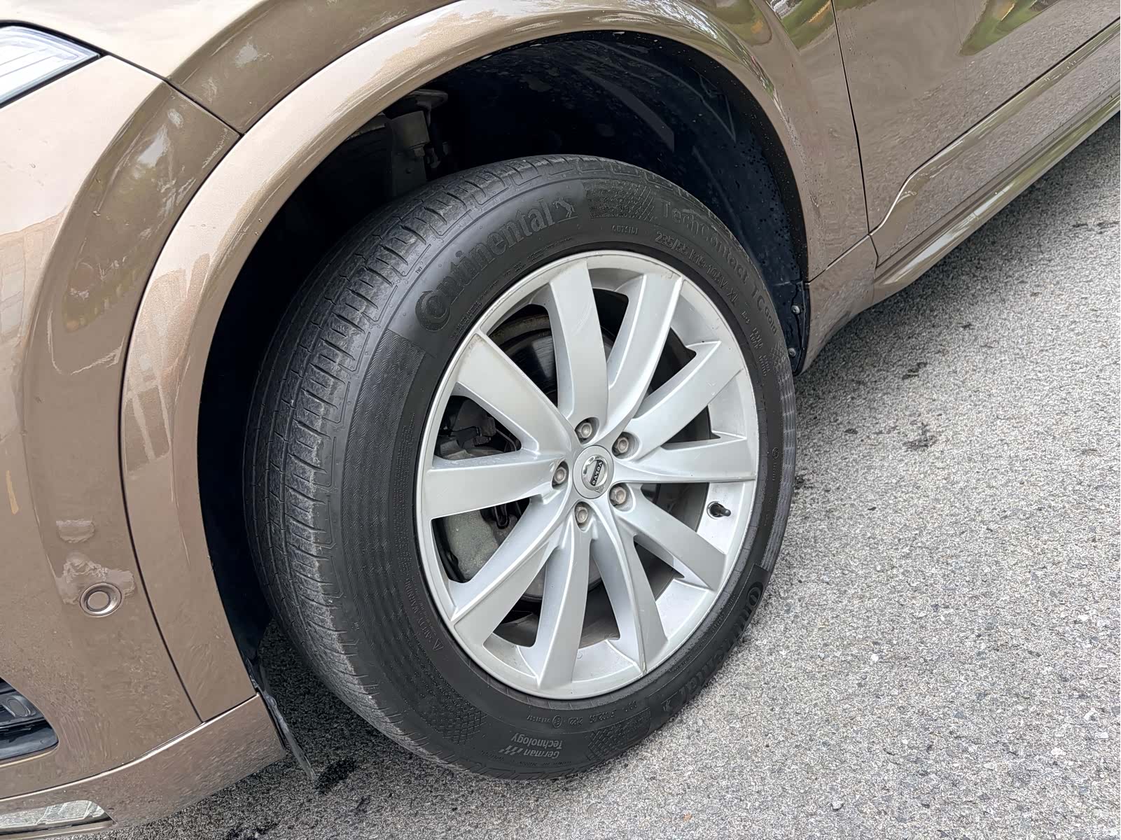 Volvo XC90, 2016 3