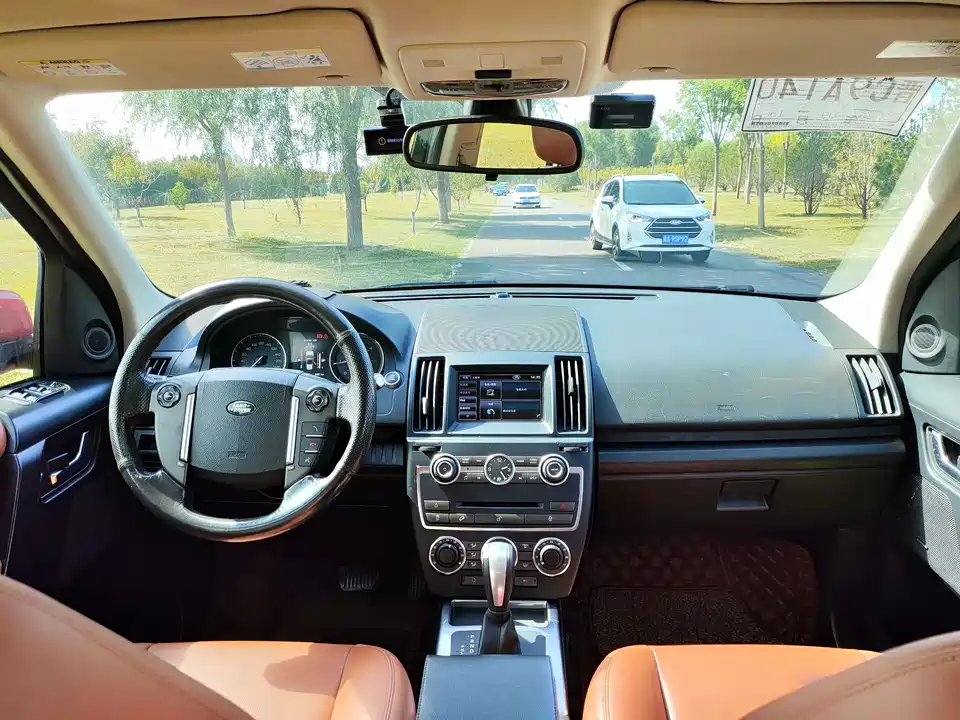 Land Rover Freelander 2