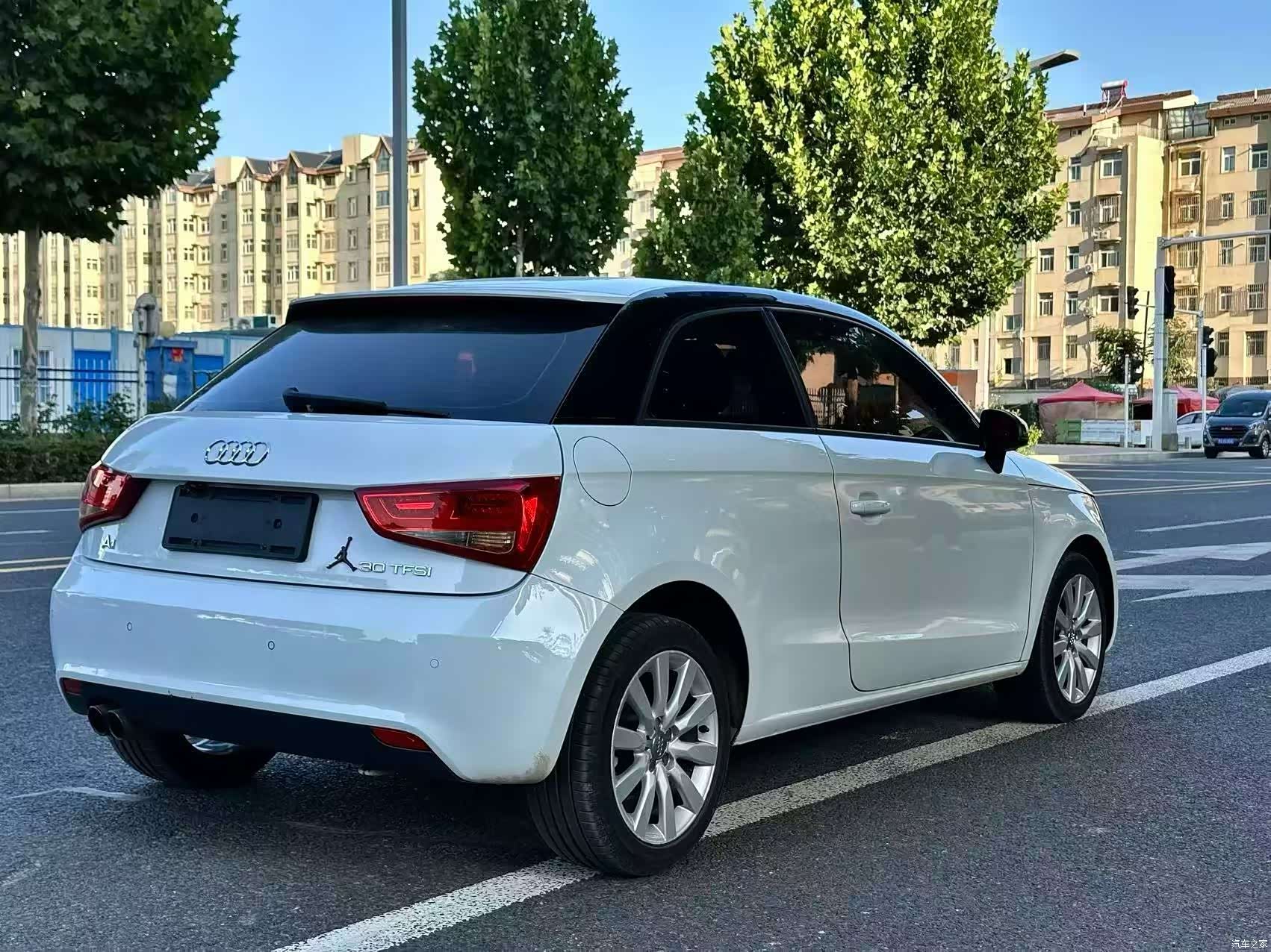 Audi A1, 2014 7