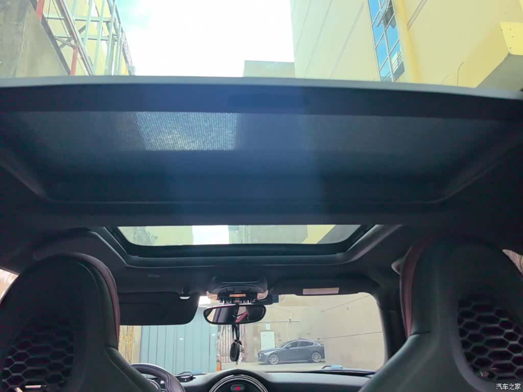 Mini Cooper, 2019 18