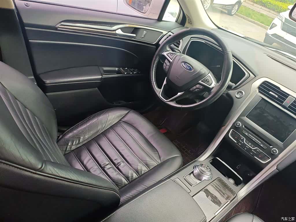 Ford Mondeo, 2017 16