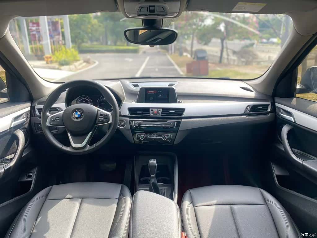 BMW X1, 2019 10