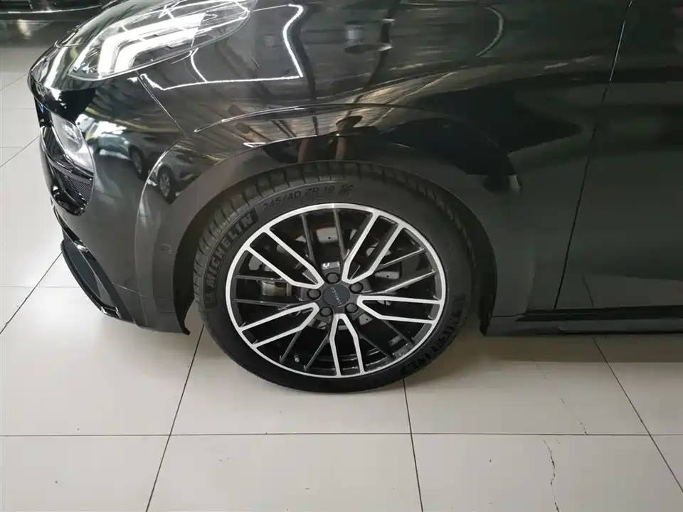 Lynk & Co 02 Hatchback