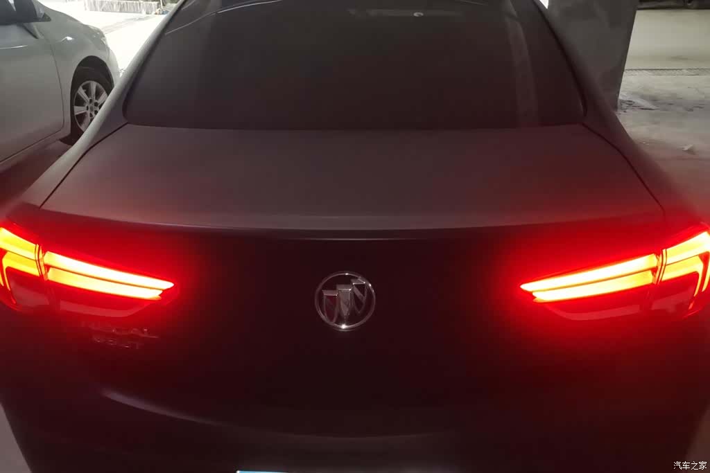 Buick Regal, 2022 4