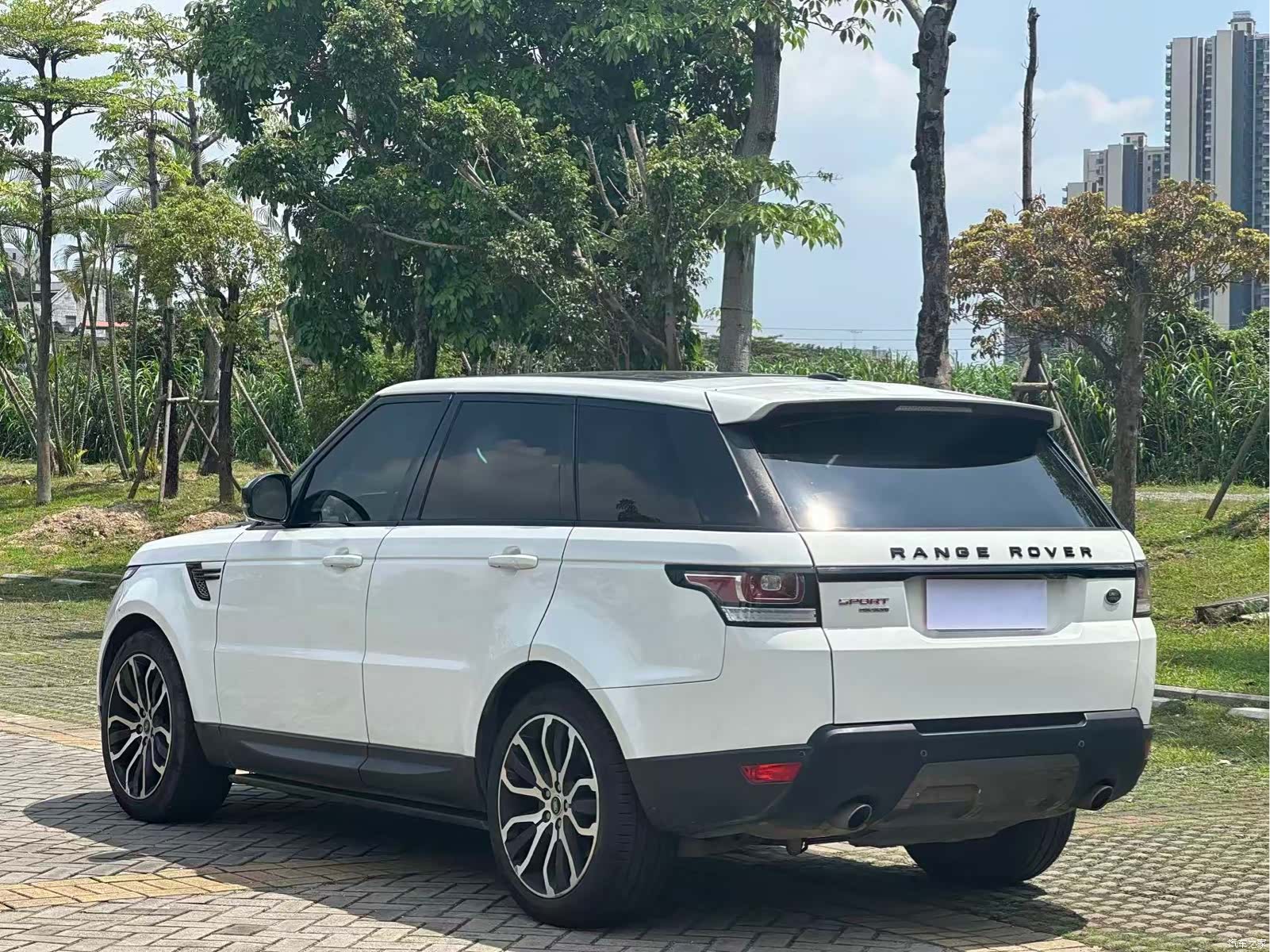 Land Rover Range Rover, 2016 12