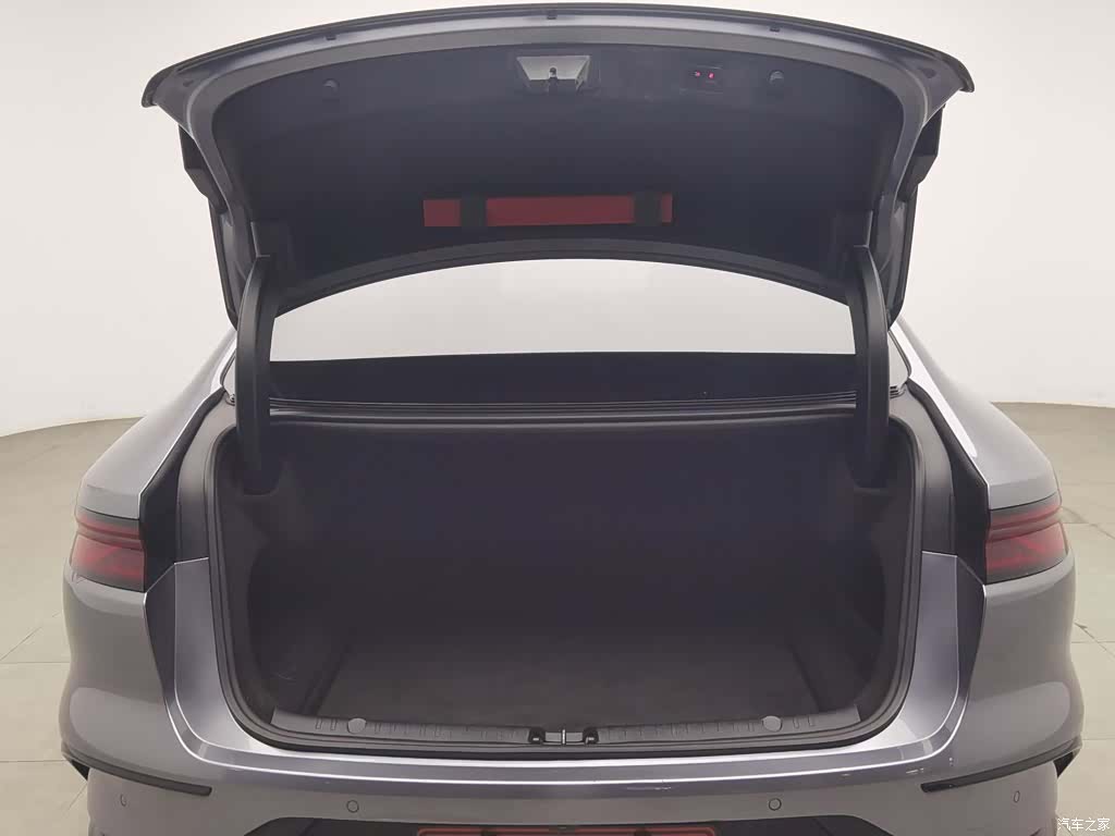 BYD Han, 2023 16
