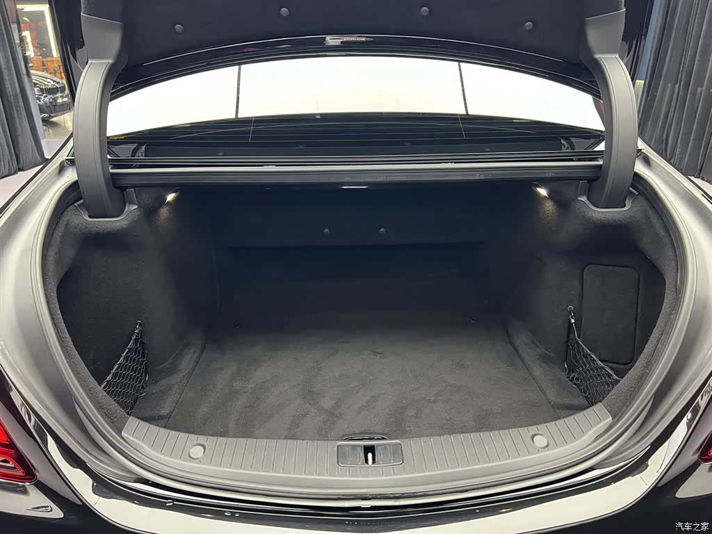 Mercedes-Benz S-Class, 2020 10