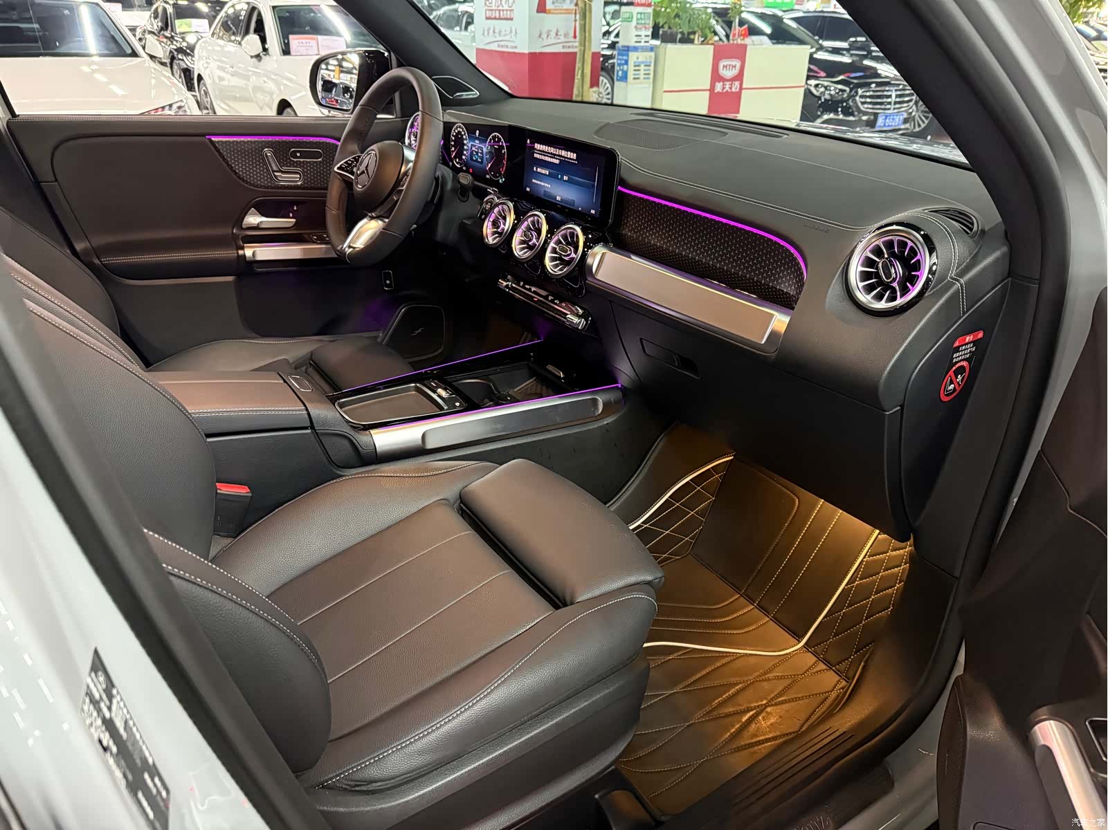 Mercedes-Benz GLB, 2026 6