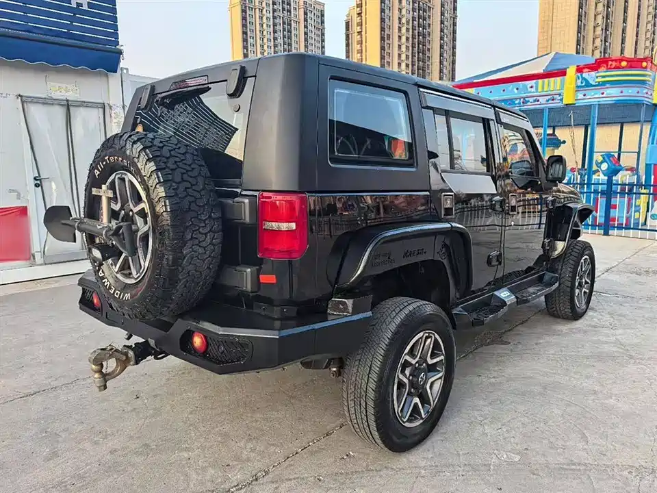 Beijing BJ40
