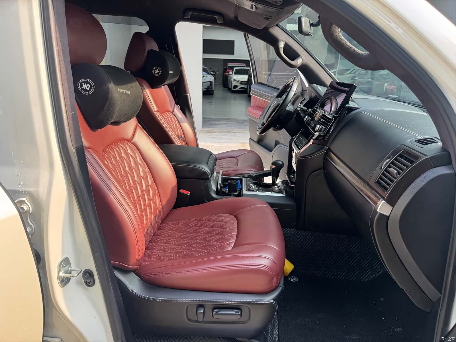 Toyota Land Cruiser, 2019 9