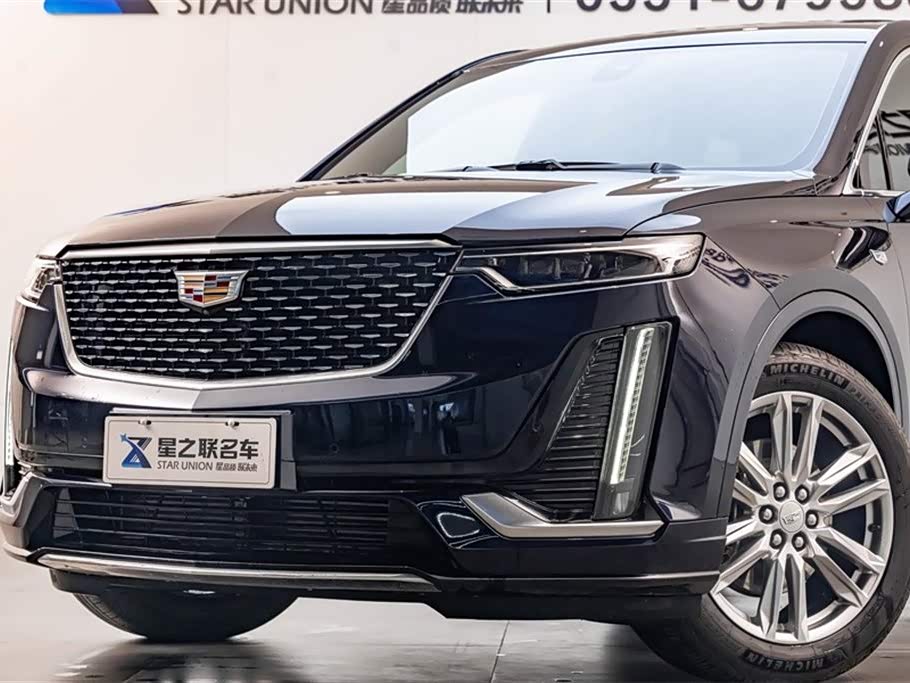 Cadillac XT6