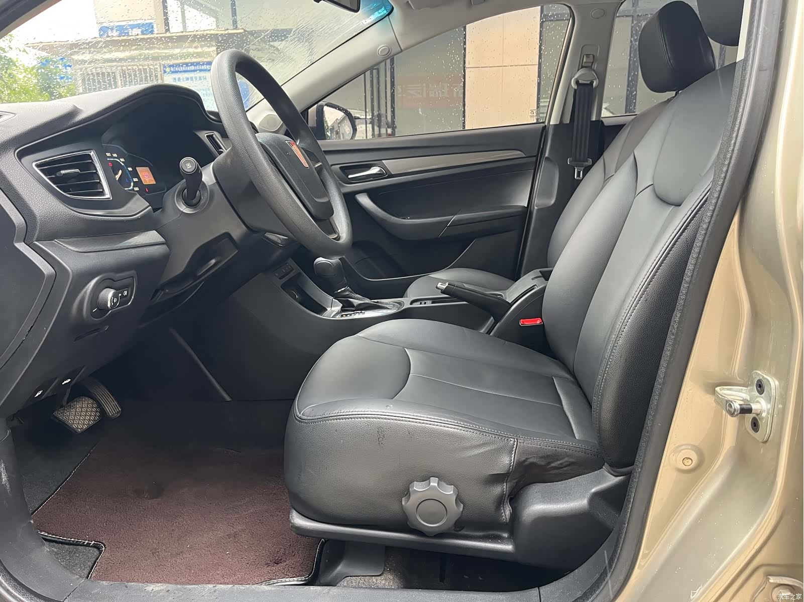 Roewe 360, 2016 7