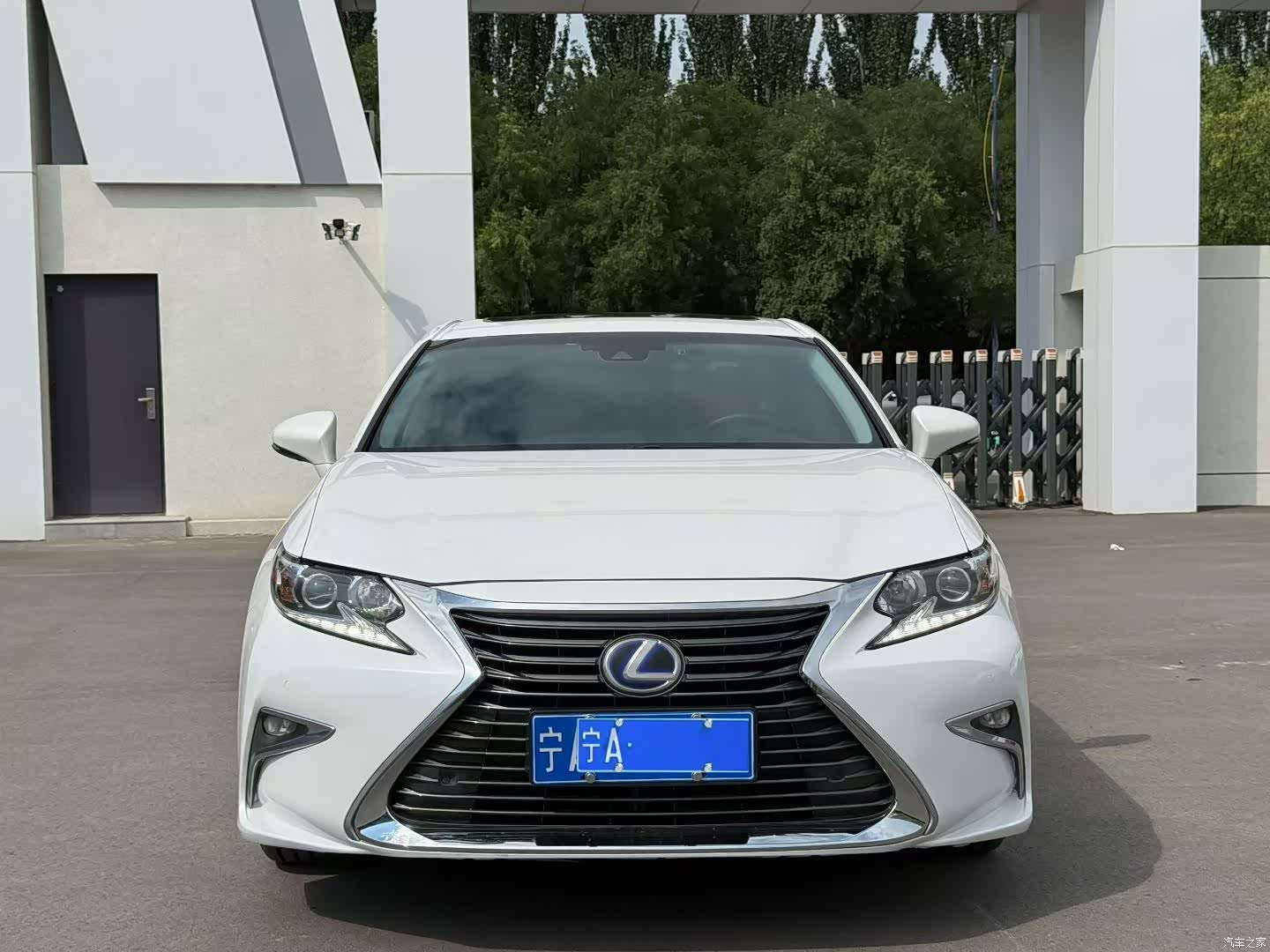 Lexus ES, 2017 2