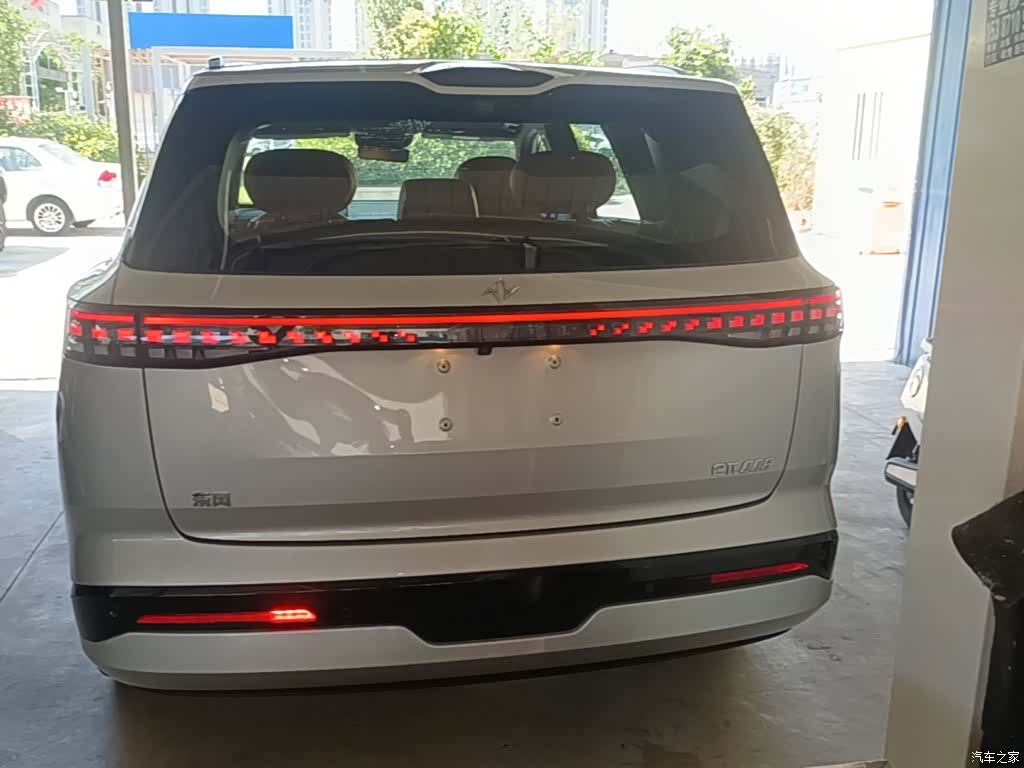 DongFeng eπ008, 2024 6