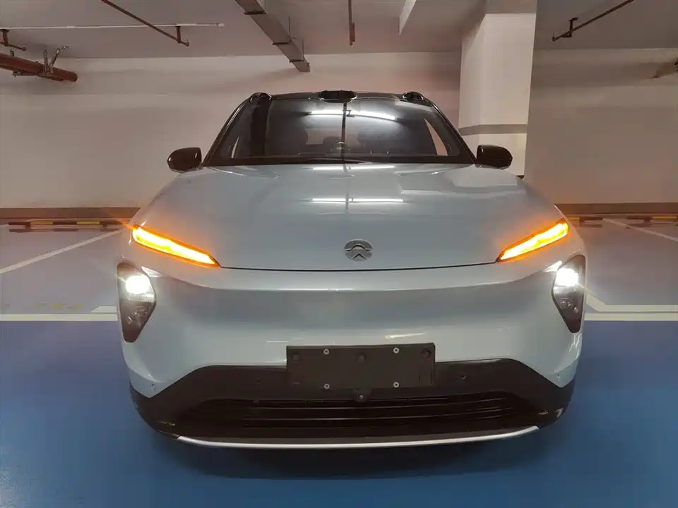NIO ES7