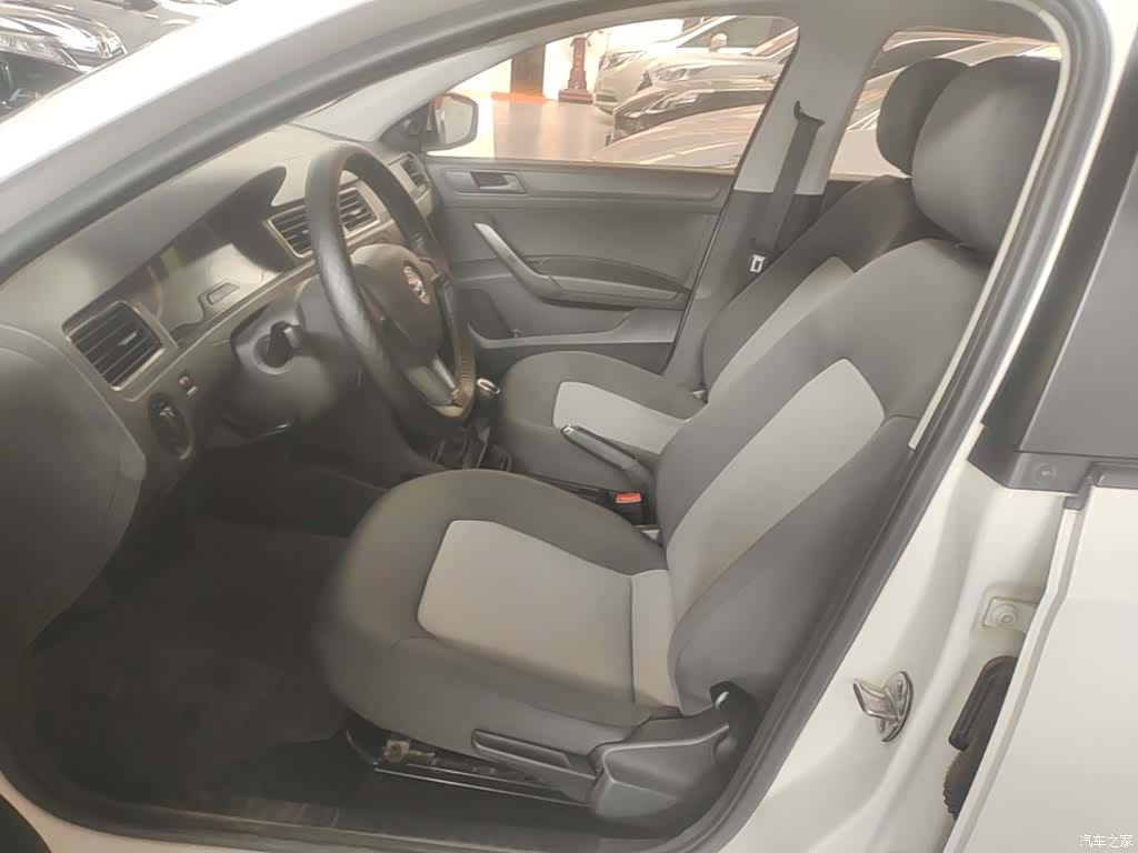 Skoda Rapid, 2018 15