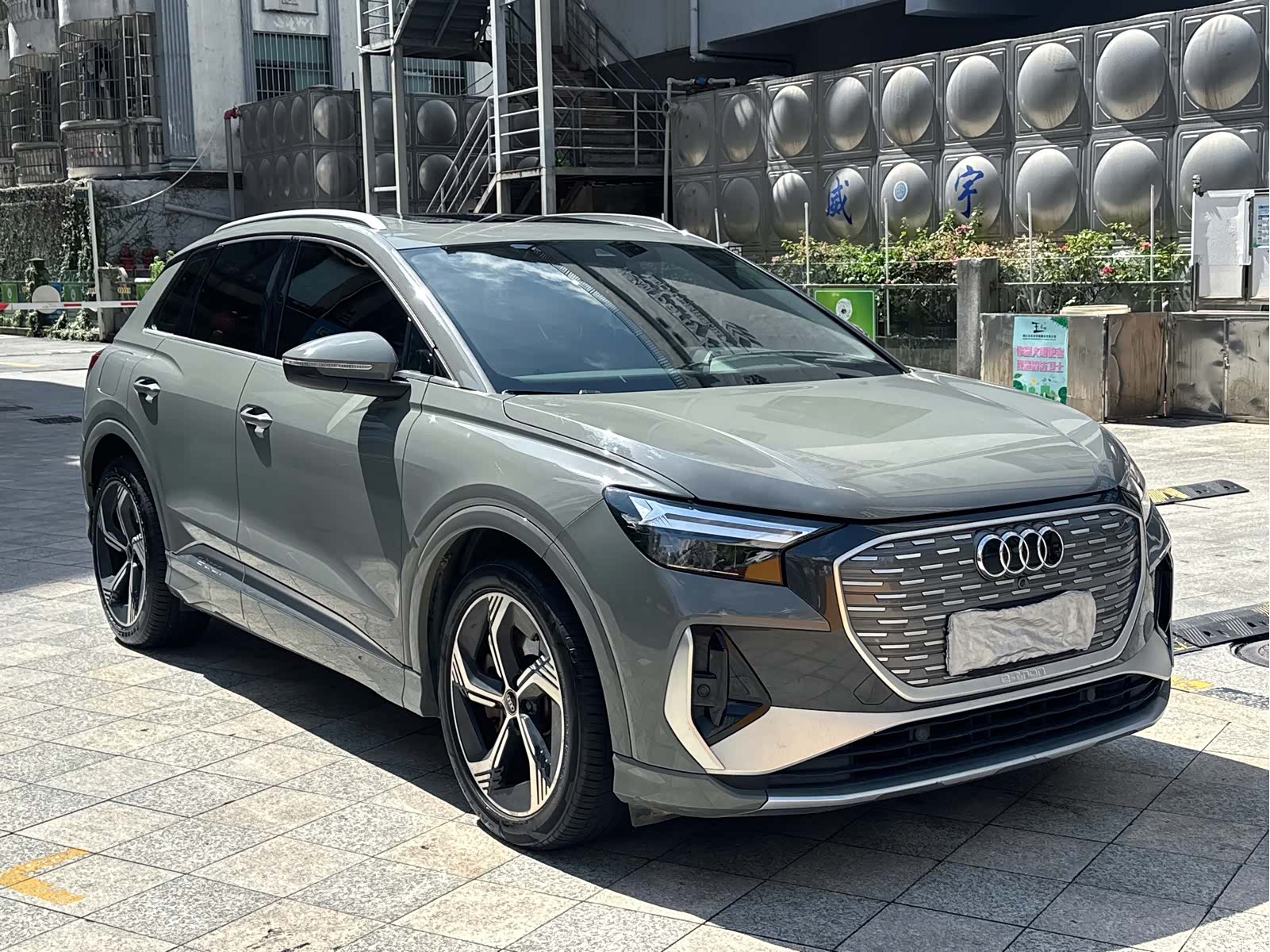 Audi Q4 e-tron, 2023 3