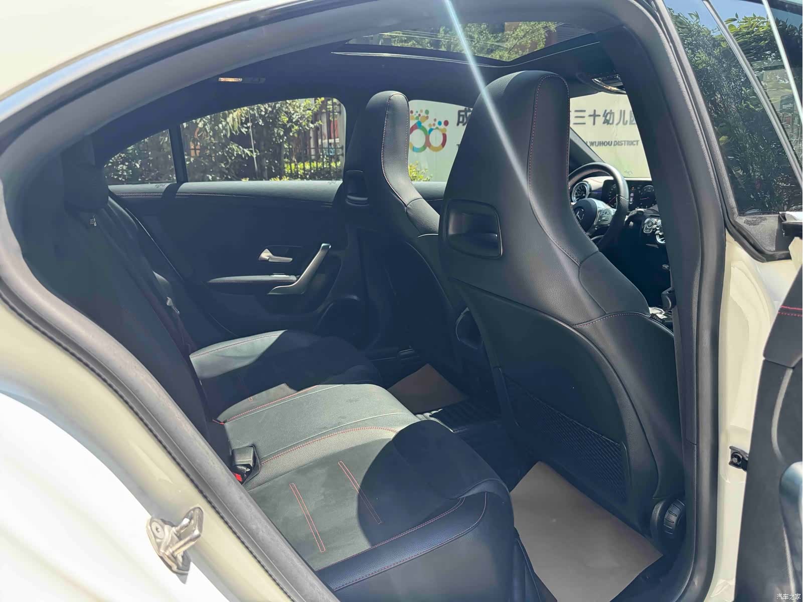 Mercedes-Benz CLA, 2022 18