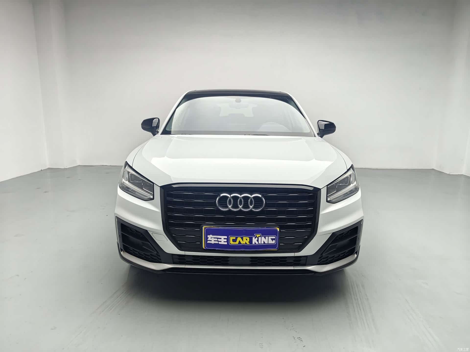 Audi Q2L, 2020 9