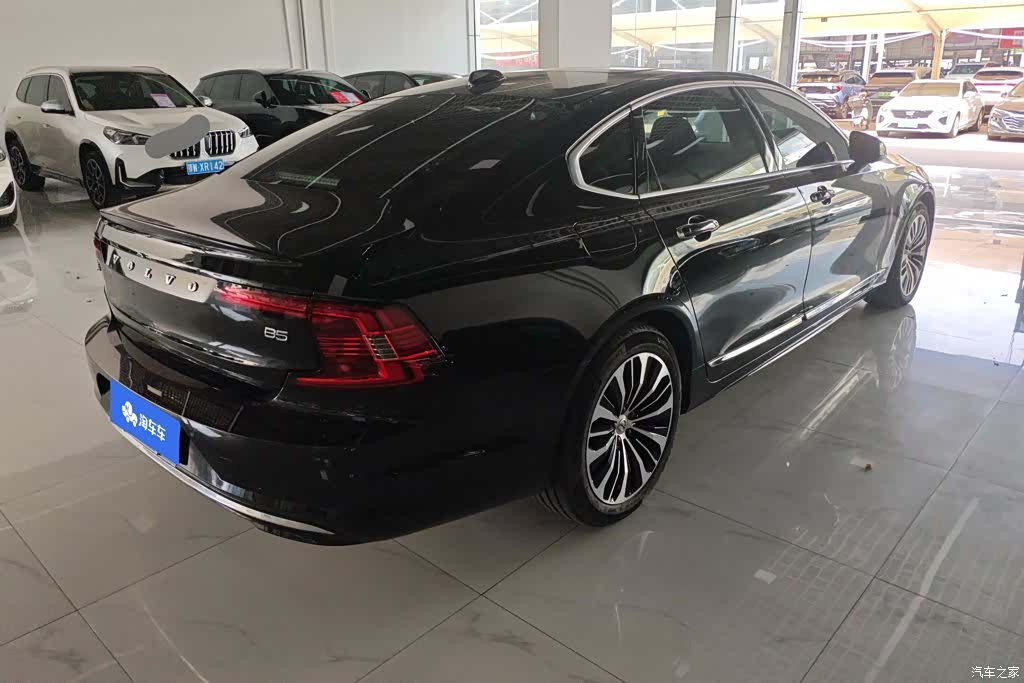 Volvo S90, 2022 3
