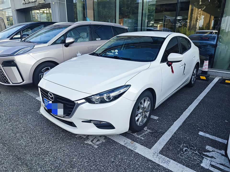 Mazda 3 Angkesaila