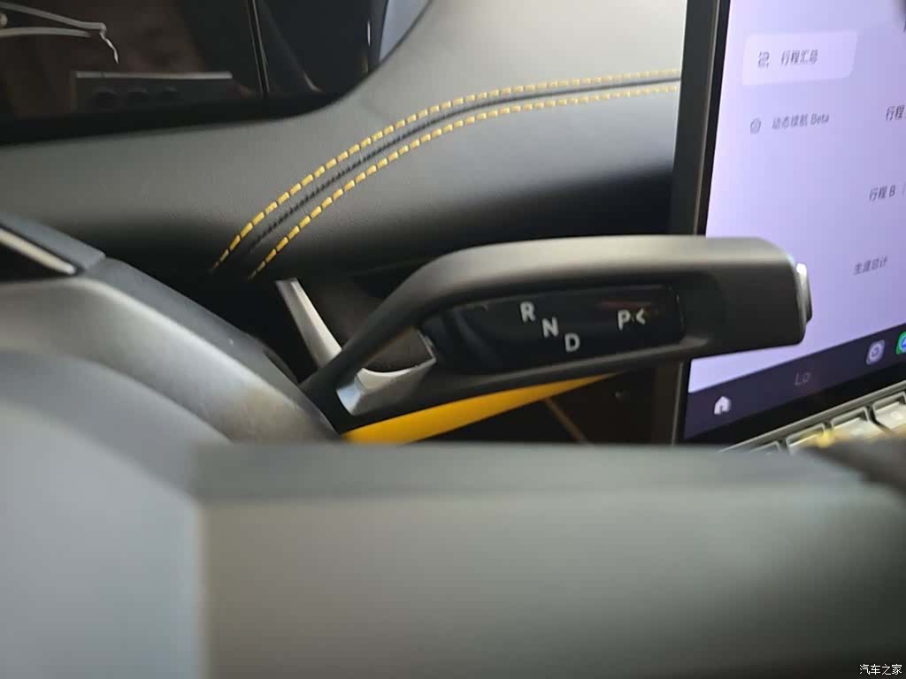 Xiaomi SU7, 2025 14
