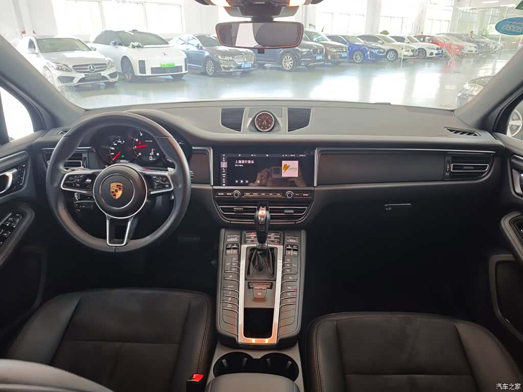 Porsche Macan, 2019 10