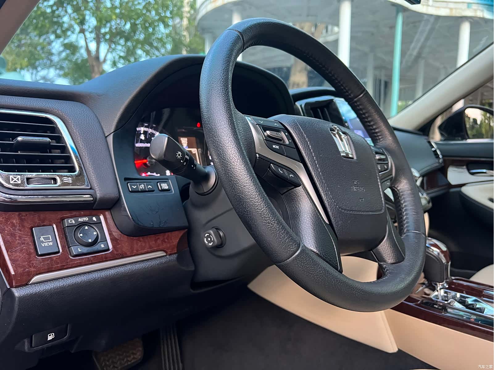 Toyota Crown, 2018 14