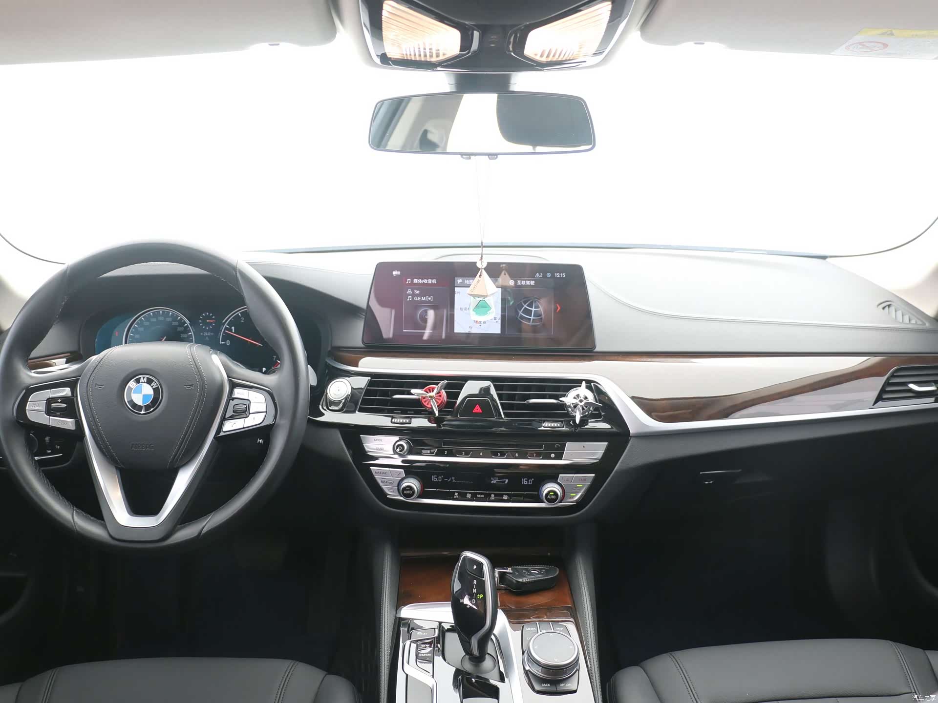BMW 5 Series, 2018 6