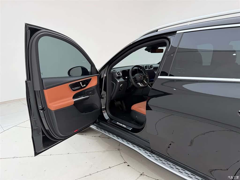 Mercedes-Benz GLC, 2024 13