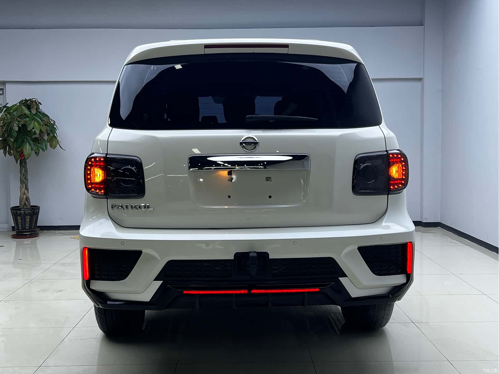 Nissan Patrol, 2018 14