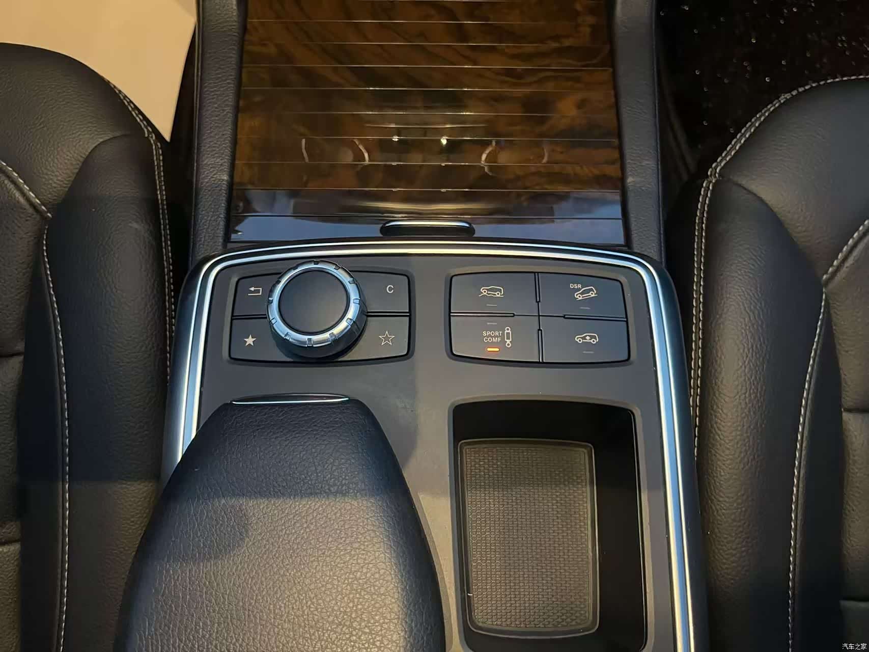 Mercedes-Benz M-Class, 2015 20