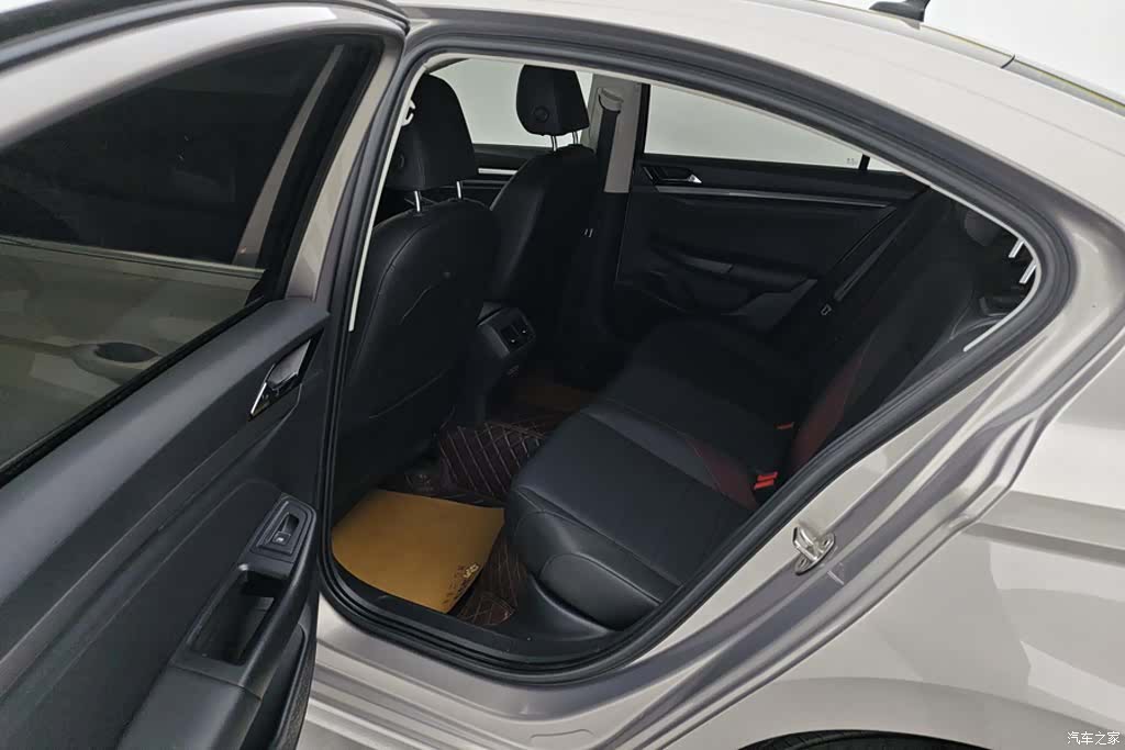 Volkswagen Bora, 2021 11