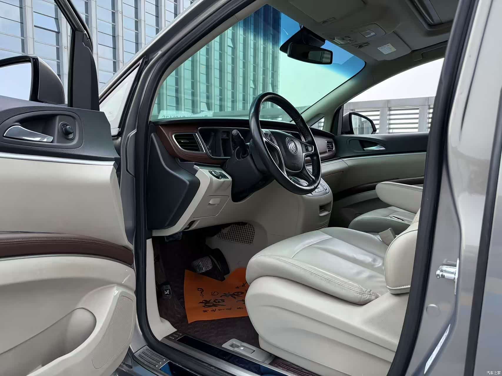 Buick GL8, 2019 10